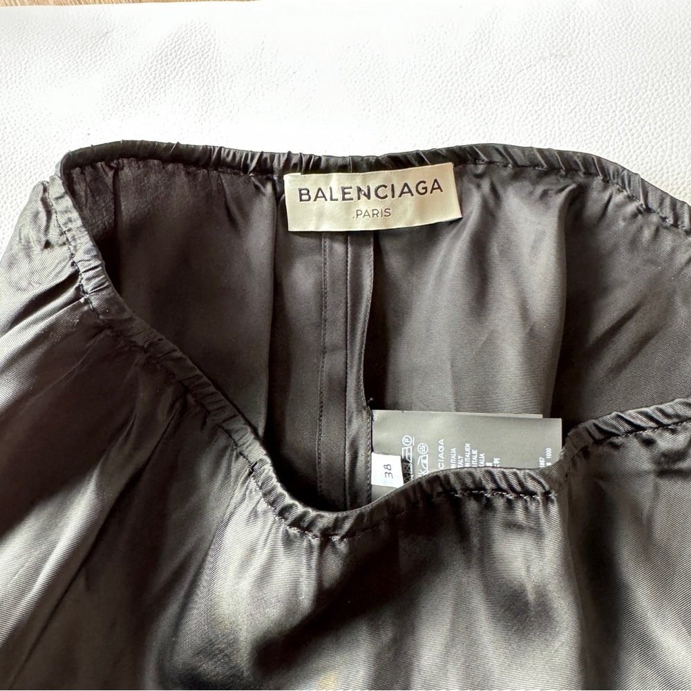 Balenciaga Paris Flutter Hem Midi skirt. Sz 38 - Picture 5 of 9